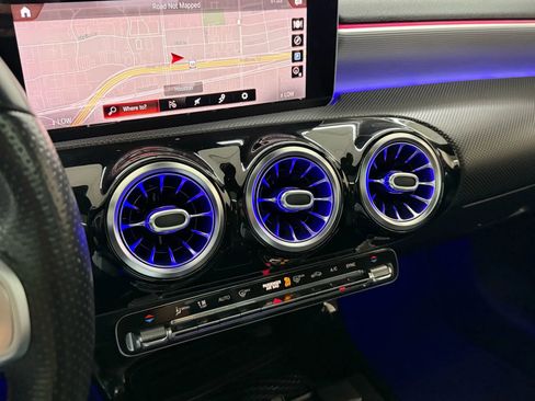 Used 2019 Mercedes-Benz A 220 A 220 4MATIC Sedan 4D image 27