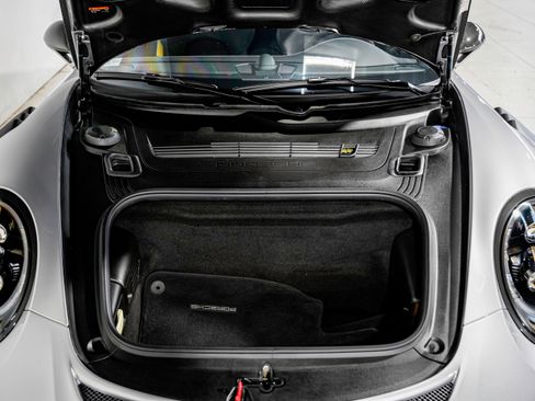 Used 2019 Porsche 911 GT3 RS image 40