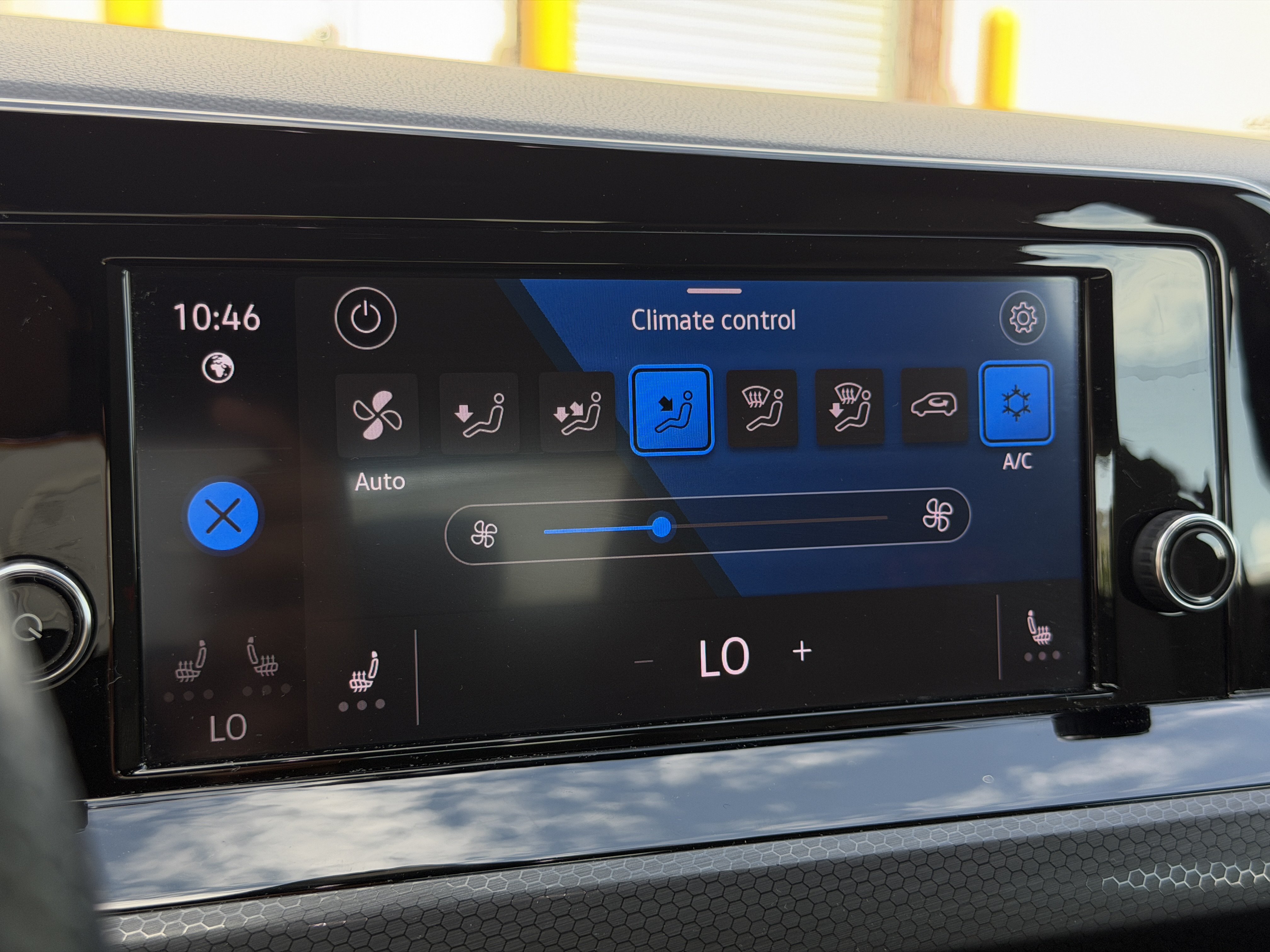 Certified 2024 Volkswagen GTI S FWD image 25