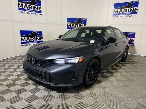 Used 2025 Honda Civic Sport image 14