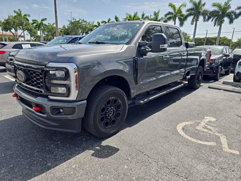 Used 2025 Ford F350 XLT w/ Black Appearance Package AWD/4WD image 2