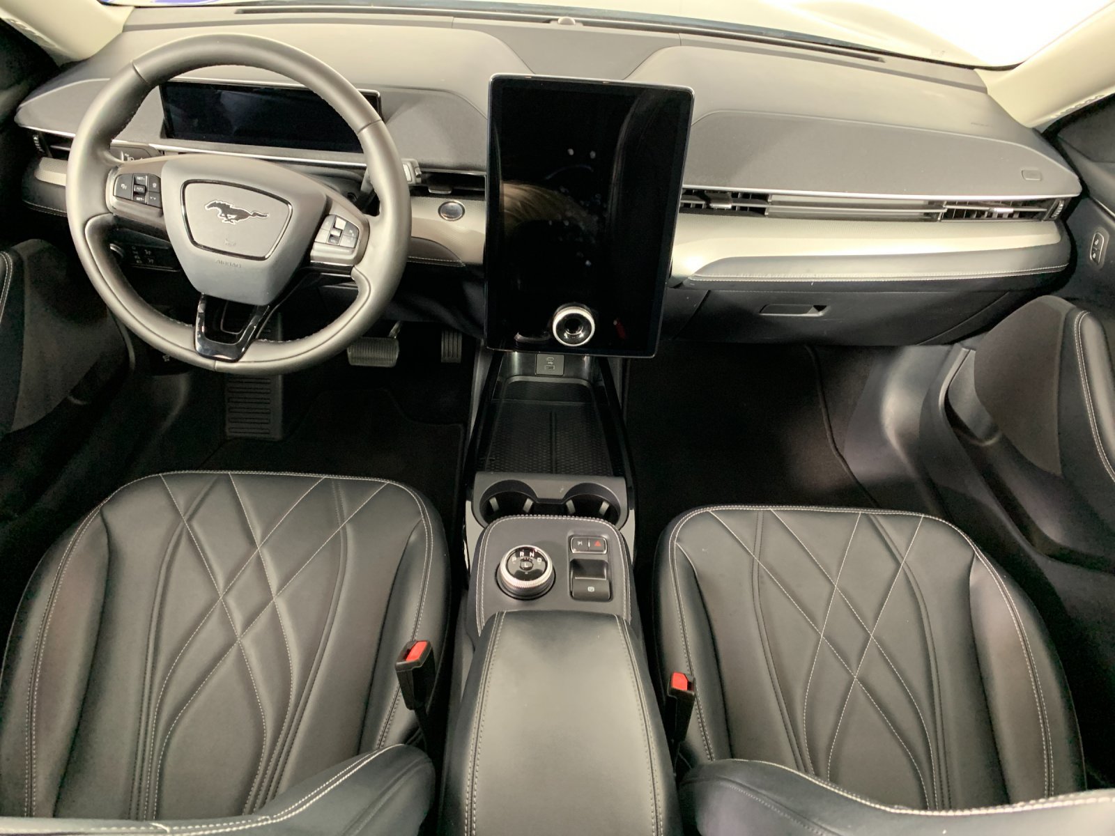 Used 2021 Ford Mustang Mach-E Select RWD image 34