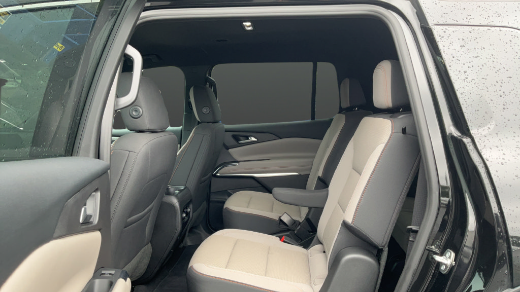Certified 2026 Chevrolet Traverse LT w/ Driver Confidence Package AWD/4WD image 19