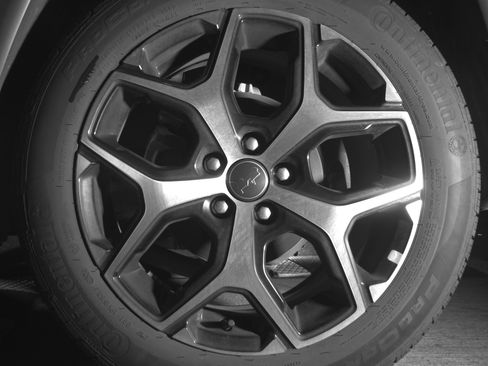 Used 2025 Jeep Compass Limited image 14