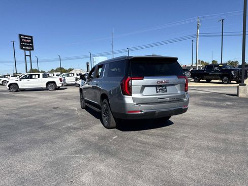 New 2026 GMC Yukon XL Elevation image 5