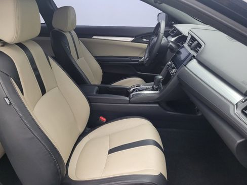 Used 2017 Honda Civic Touring image 21