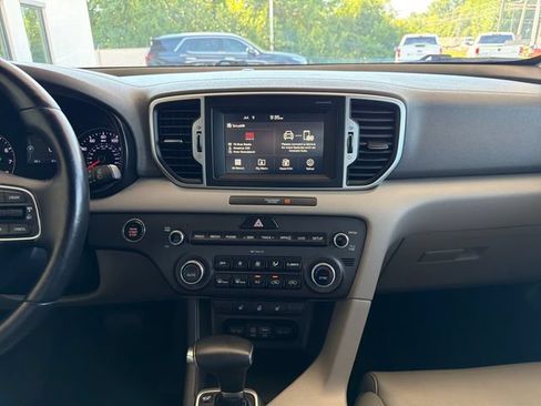 Used 2017 Kia Sportage EX w/ EX Premium Package FWD image 17