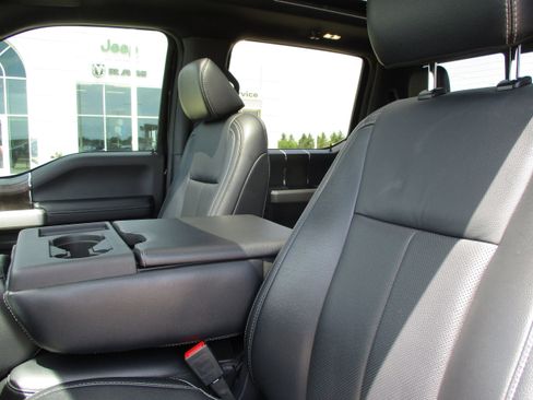 Used 2022 Ford F250 Lariat w/ Lariat Ultimate Package AWD/4WD image 42