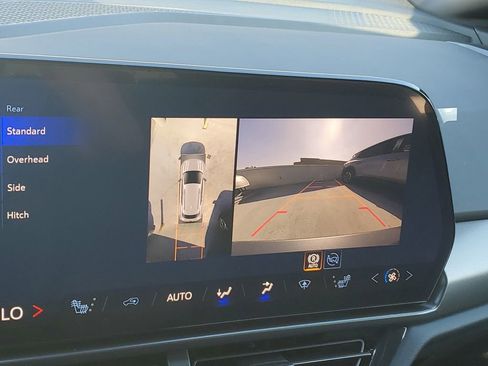 New 2026 Chevrolet Equinox EV RS image 25