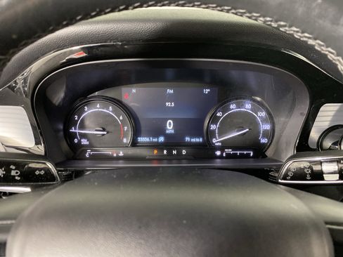 Used 2020 Lincoln Corsair Standard w/ Equipment Group 101A image 22