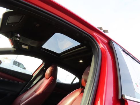 Used 2019 MAZDA MAZDA3 Hatchback w/ Premium Package image 40