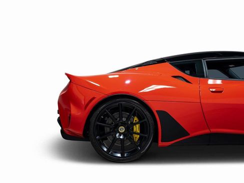 Used 2020 Lotus Evora image 25
