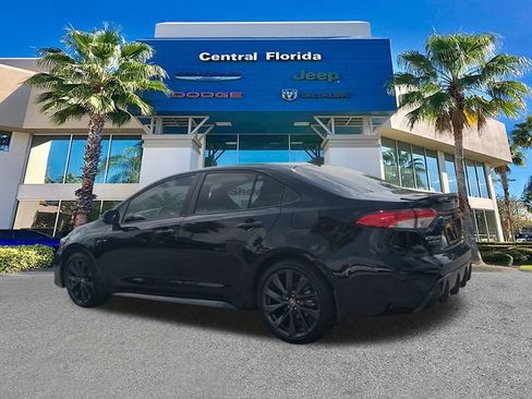 Used 2025 Toyota Corolla SE FWD image 7