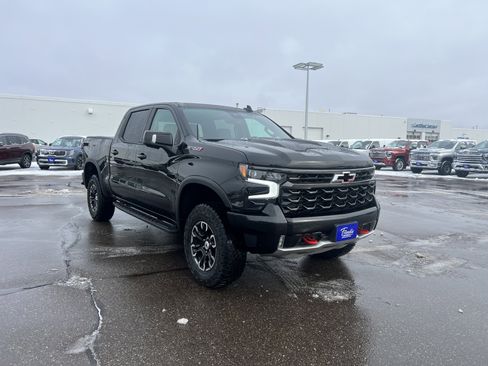 Certified 2024 Chevrolet Silverado 1500 ZR2 w/ Technology Package image 3