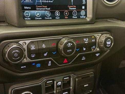 Used 2023 Jeep Wrangler Unlimited Rubicon 4xe w/ Steel Bumper Group image 24