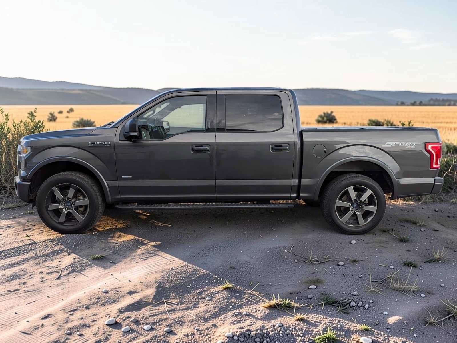 Used 2015 Ford F150 XLT w/ Equipment Group 302A Luxury AWD/4WD image 3