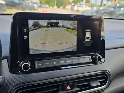 Used 2022 Hyundai Kona Limited AWD/4WD image 26
