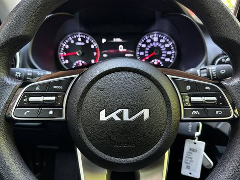 Certified 2024 Kia Forte LXS FWD image 21