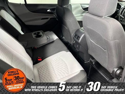 Used 2019 Chevrolet Equinox LS w/ LS Convenience Package FWD image 17