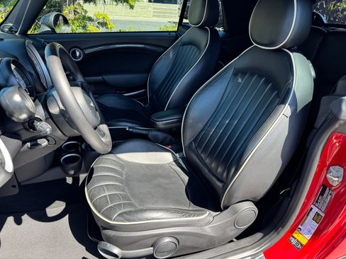 Used 2014 MINI Cooper S FWD image 16