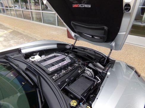 Used 2017 Chevrolet Corvette Z06 RWD image 16