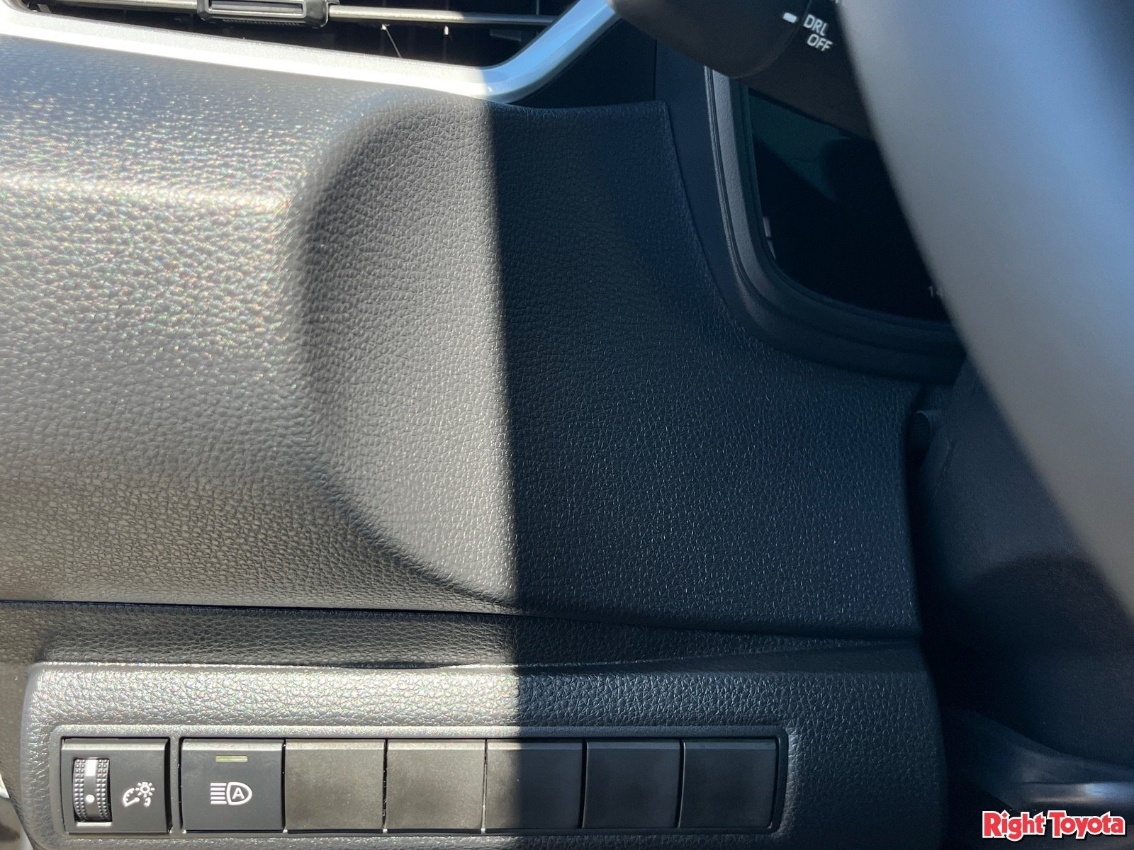 Certified 2026 Toyota Corolla SE FWD image 32
