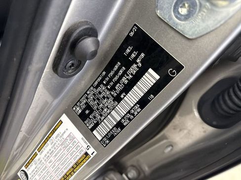 Used 2021 Lexus GX 460 Premium image 40