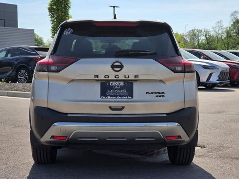 Used 2021 Nissan Rogue Platinum AWD/4WD image 27