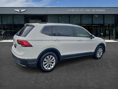 Used 2018 Volkswagen Tiguan SE image 5