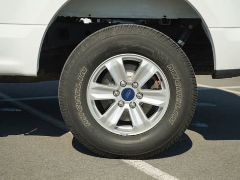 Used 2019 Ford F150 XLT image 41