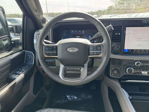 New 2026 Ford F250 Platinum w/ Platinum Plus Package image 13