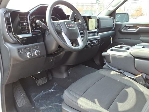 New 2026 GMC Sierra 1500 Elevation AWD/4WD image 12