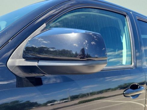 Certified 2022 Toyota Tacoma SR5 RWD image 28