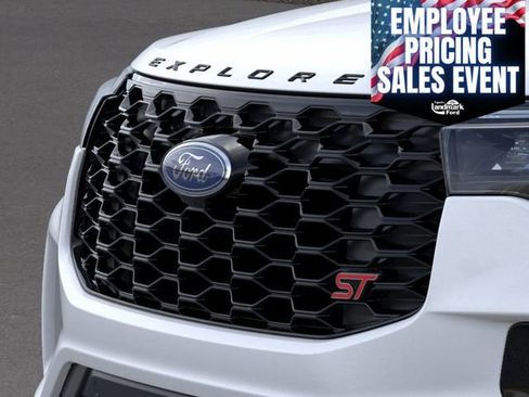 New 2026 Ford Explorer ST AWD/4WD image 17