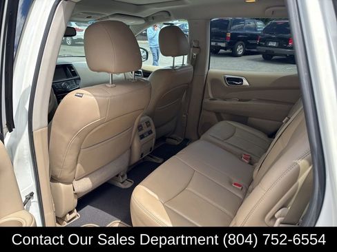 Used 2014 Nissan Pathfinder SL w/ SL Tech Package image 10