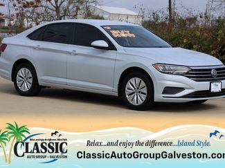 Used 2019 Volkswagen Jetta S w/ Driver Assistance Package video 1
