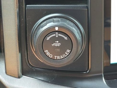 Used 2021 Ford F150 Platinum w/ Equipment Group 701A High AWD/4WD image 23