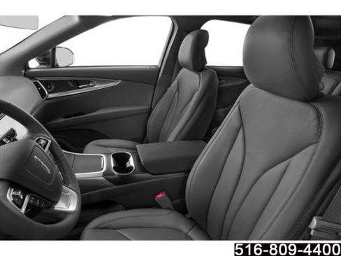 Used 2020 Lincoln Nautilus Reserve AWD/4WD image 10
