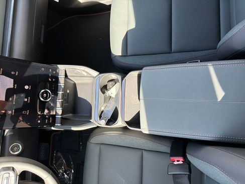 New 2026 GMC Terrain AT4 w/ Technology Package II image 29