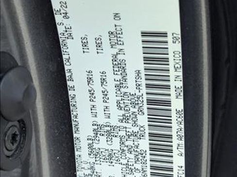 Certified 2022 Toyota Tacoma SR5 RWD image 17