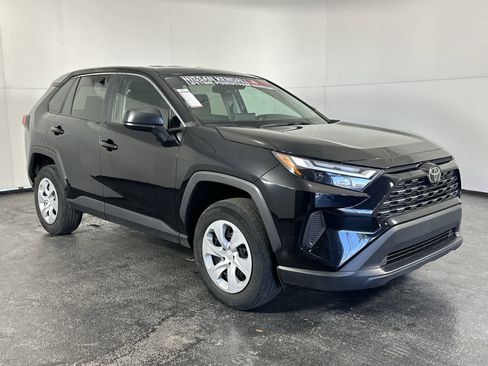 Used 2024 Toyota RAV4 LE FWD image 2