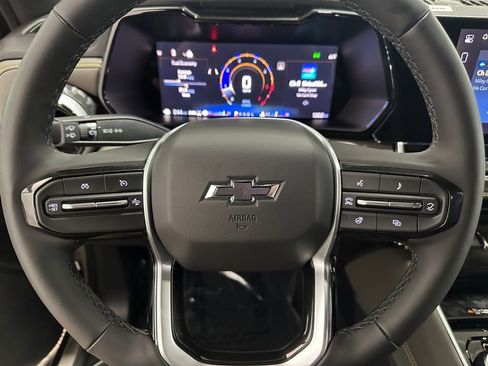 Certified 2026 Chevrolet Colorado ZR2 w/ Technology Package image 12