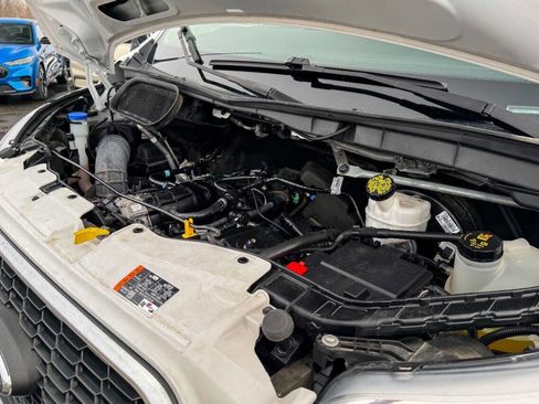 Used 2021 Ford Transit 350 XLT image 33