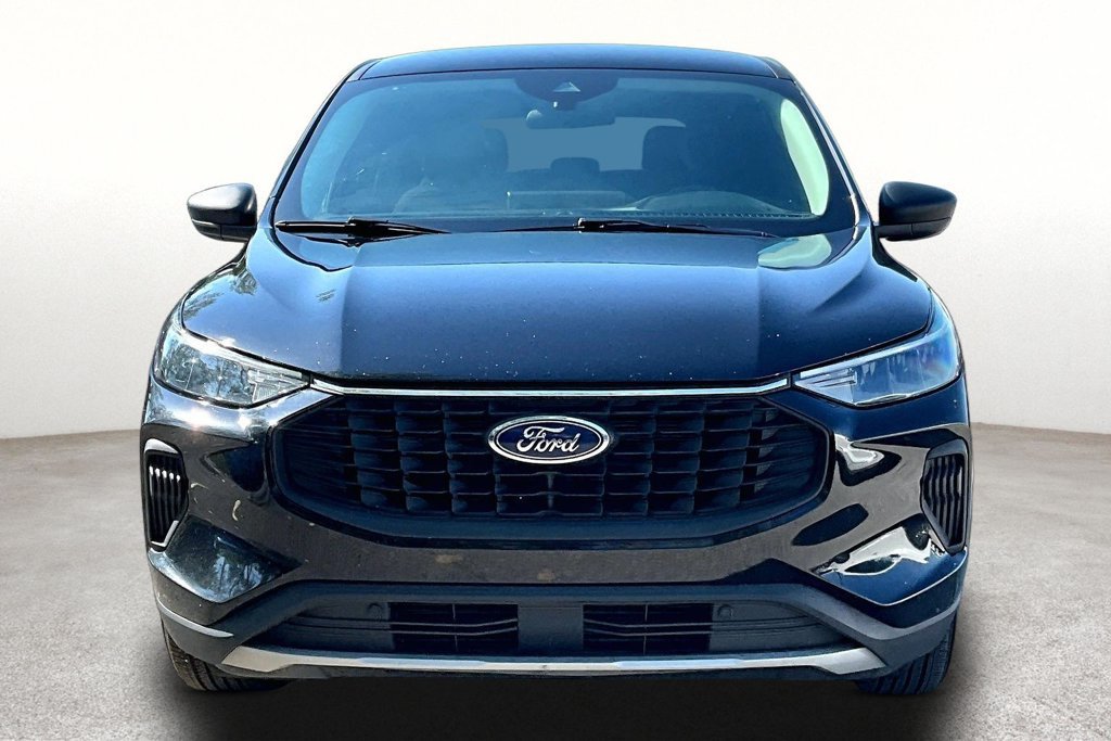 Used 2023 Ford Escape Active w/ Tech Pack #1 AWD/4WD image 4