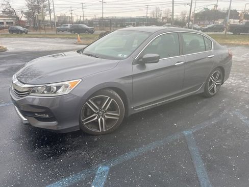 Used 2017 Honda Accord Sport Special Edition image 1