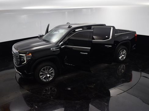 Used 2022 GMC Sierra 1500 Denali w/ Technology Package image 39