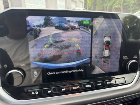 Certified 2023 Nissan Rogue Platinum w/ Platinum Premium Package image 27