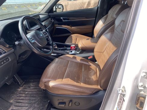 Used 2020 Kia Telluride SX w/ SX Prestige Package AWD/4WD image 16