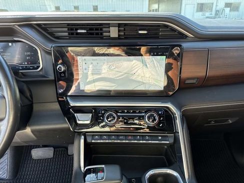 Used 2023 GMC Sierra 1500 Denali Ultimate image 46