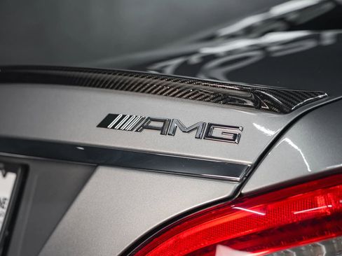 Used 2013 Mercedes-Benz CLS 63 AMG image 23